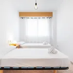& Pool - Modern Flat Near The Port With Parking