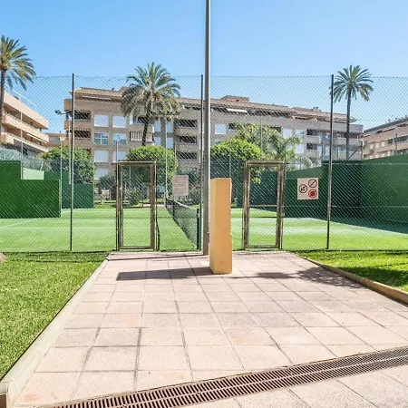 & Pool - Modern Flat Near The Port With Parking *