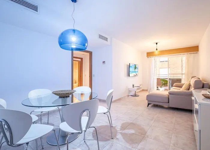 & Pool - Modern Flat Near The Port With Parking 公寓 *